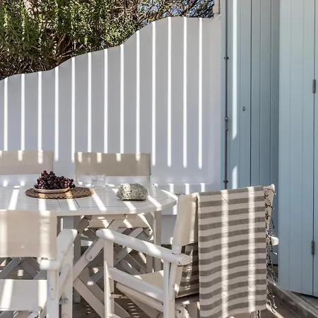 Apartment Om Living Milos *