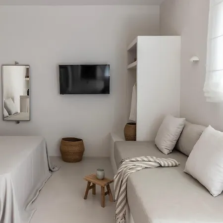 Om Living Milos Pollonia