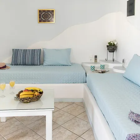 Om Living Milos * Pollonia