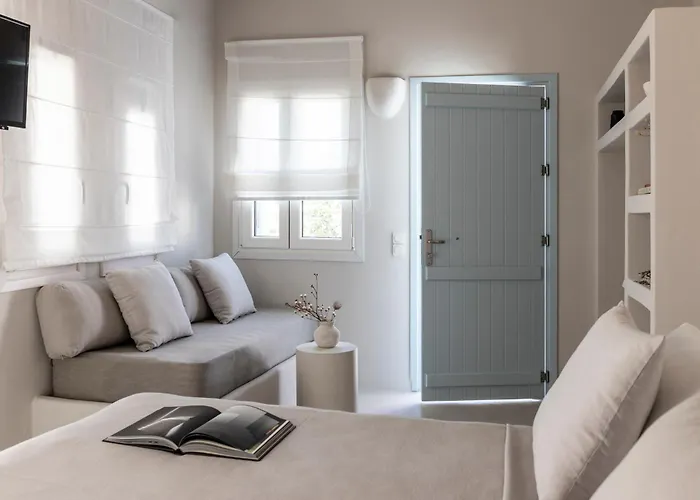 Om Living Milos * Pollónia