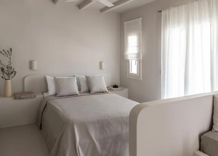 Om Living Milos Apartman