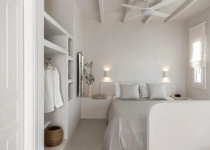 Om Living Milos Apartman Pollónia