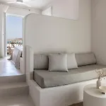 Om Living Milos Apartment *