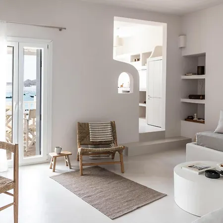 Om Living Milos Apartmán *