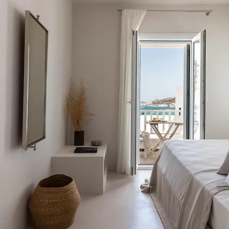 Apartman Om Living Milos Pollónia