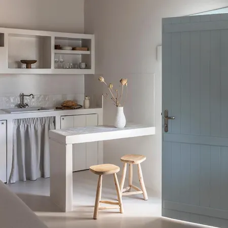 Apartman Om Living Milos Pollónia