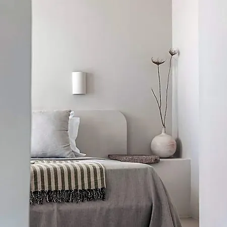 Om Living Milos * 阿波罗尼亚