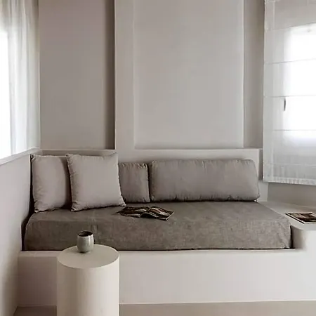 Om Living Milos