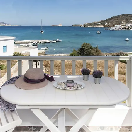 Om Living Milos شقة