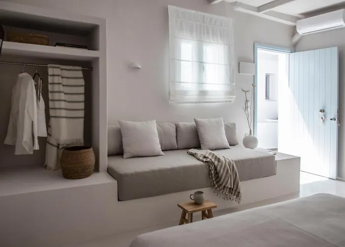 Om Living Milos Pollonia